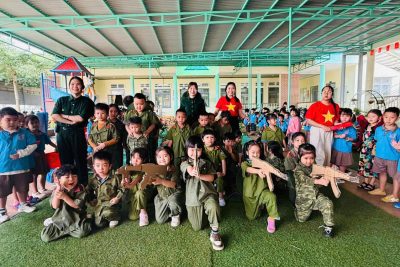 Hình ảnh  Trải nghiệm làm chú bộ đội LÁ 1 HQ